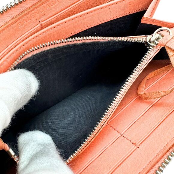 Balenciaga Round Orange Pony-Style Calfskin Wallet  (Pre-Owned) - Picture 5 of 8